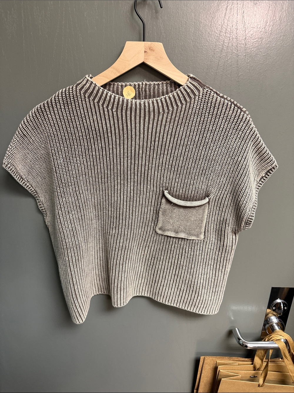 Ribbed Knit Boxy Top in Heather Gray